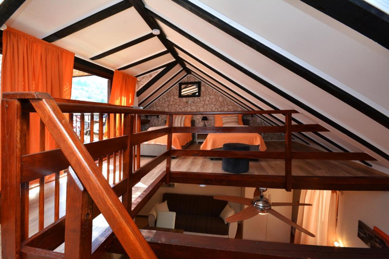 Apartments & Rooms As Vis Room photo